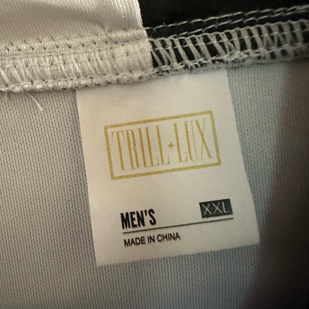 Men Pull Over - image 4